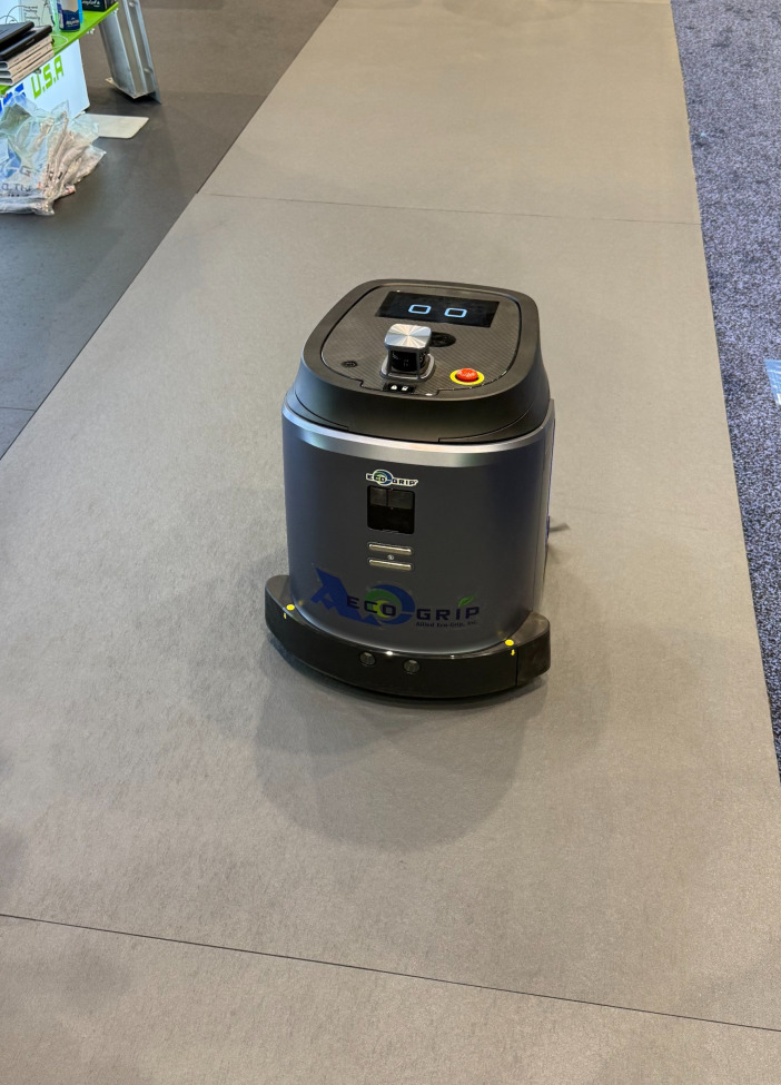 Lowbotics Automation